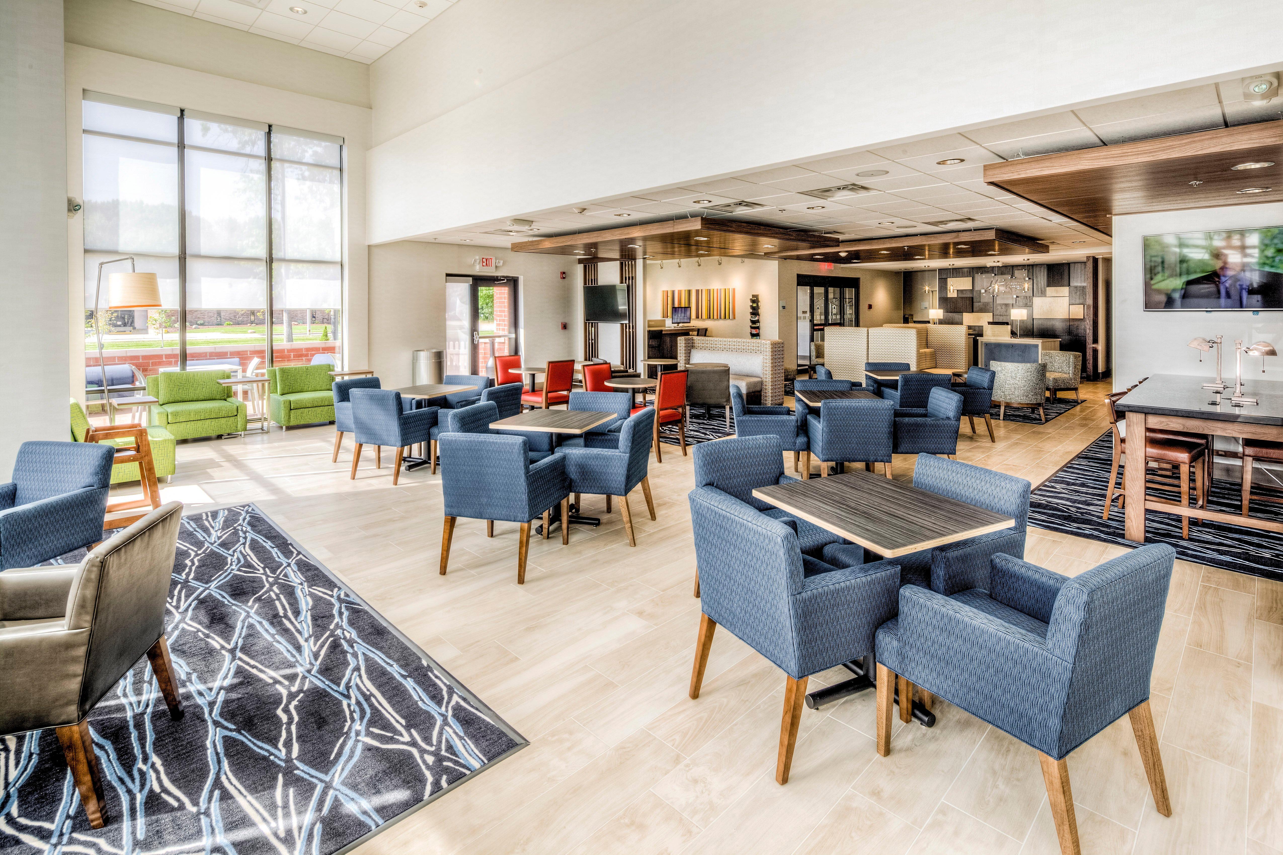 Holiday Inn Express & Suites Cleveland/Westlake By Ihg Dış mekan fotoğraf