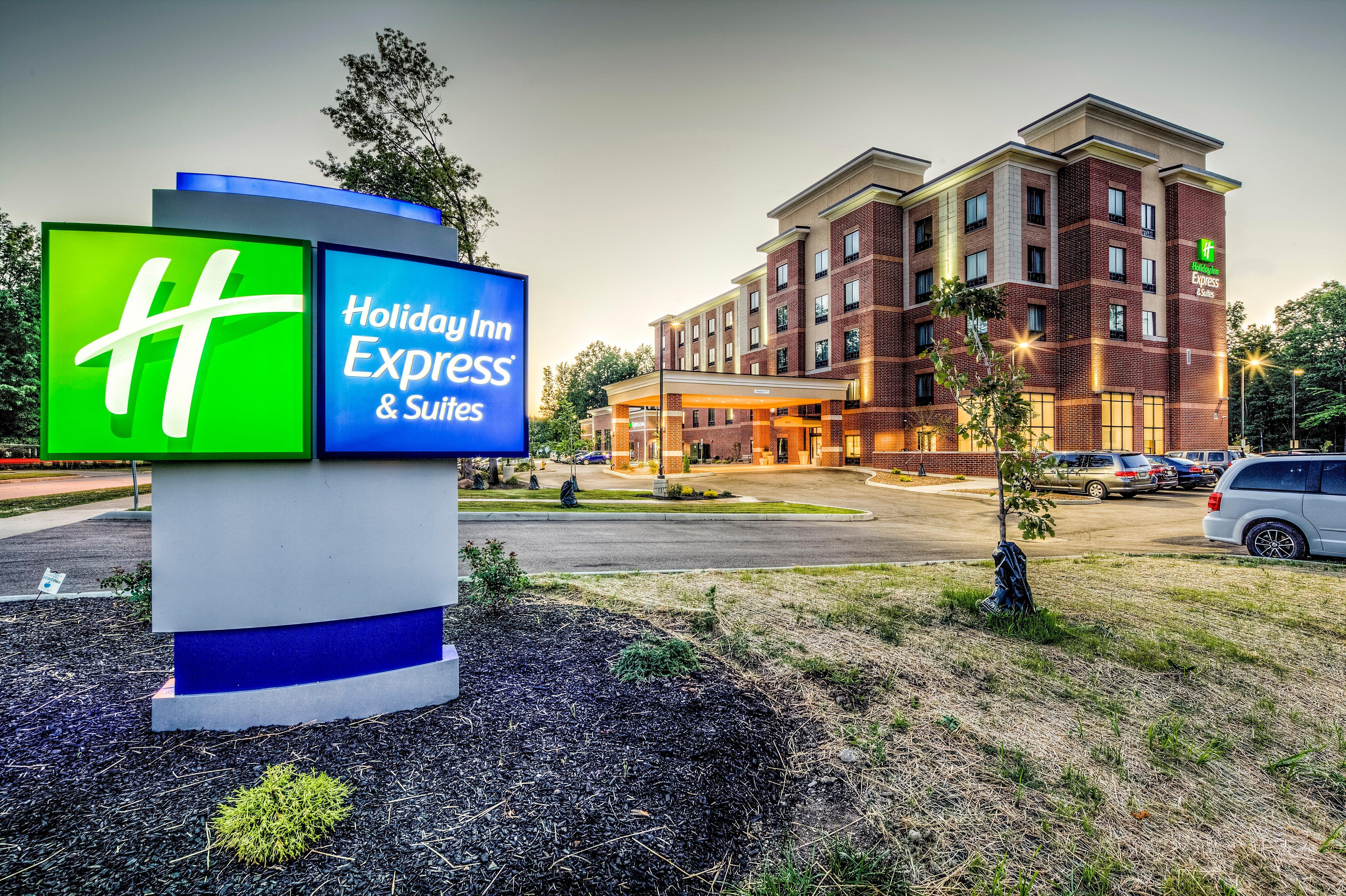 Holiday Inn Express & Suites Cleveland/Westlake By Ihg Dış mekan fotoğraf