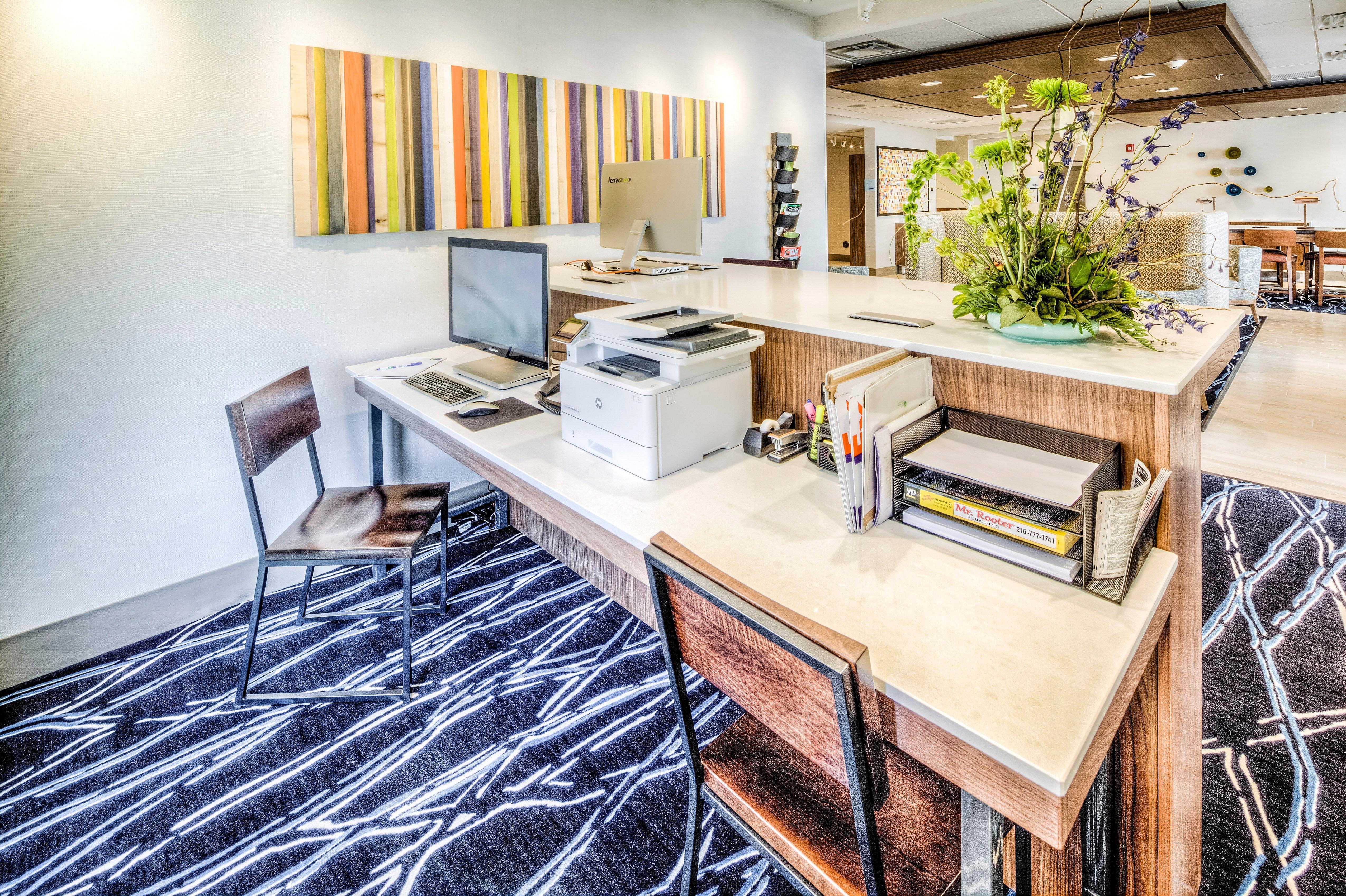 Holiday Inn Express & Suites Cleveland/Westlake By Ihg Dış mekan fotoğraf